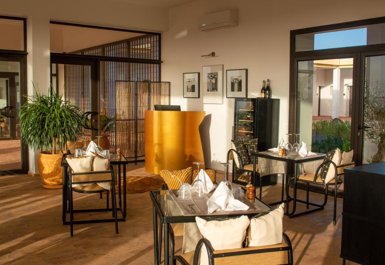 Sama Nopalu Kai Hotel Somone Ngoại thất bức ảnh